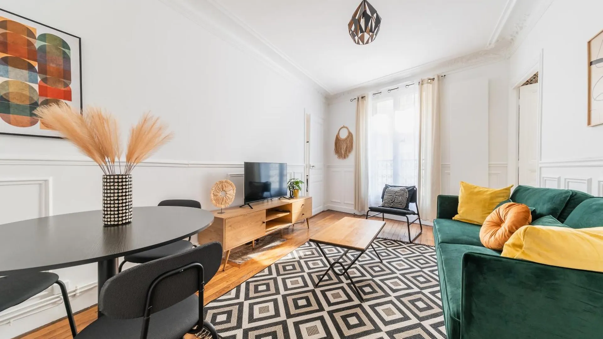 Bail Mobilite Appartement Cosy Paris - Buttes Chaumont contacts