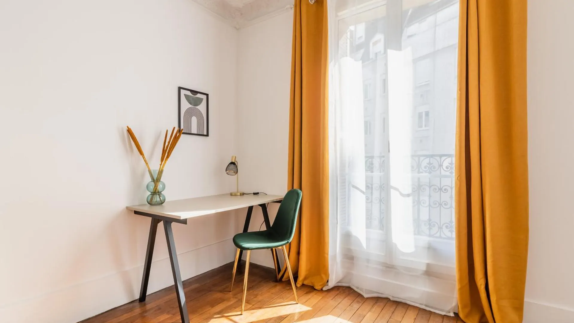 Apartment Bail Mobilite Appartement Cosy Paris - Buttes Chaumont